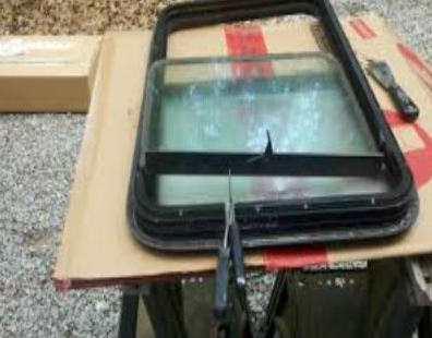 RV Glass