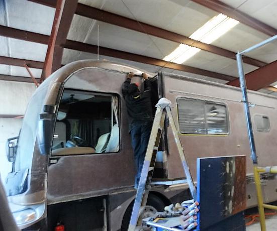 RV roof repair  Cambell 