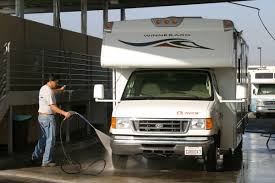 Full Service Mortohome Rv storage wash wax pick up and delivery